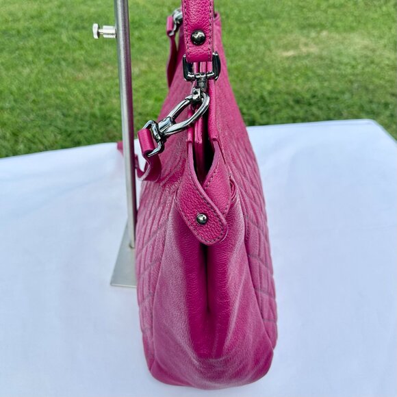 Pulicati Leather Magenta Double Turn Lock Top Handle Crossbody Tote NEW - Picture 6 of 16